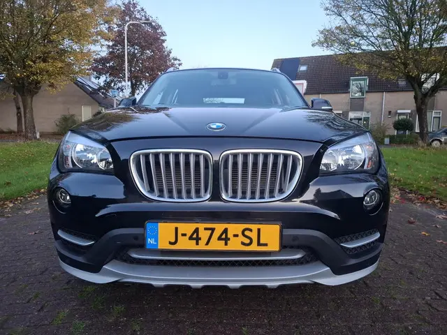 BMW X1 sDrive18i X-Line automaat 2014 2014 Benzine 16