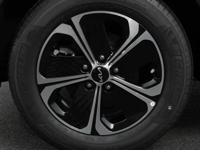 Kia XCeed 1.6 GDi PHEV DynamicLine 2025 Hybride Benzine 4