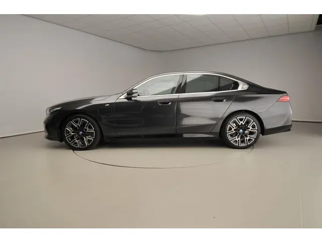 BMW 5 Serie 2