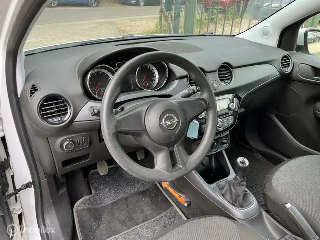 Opel ADAM 1.2,Airco,NAP! 2013 Benzine 25