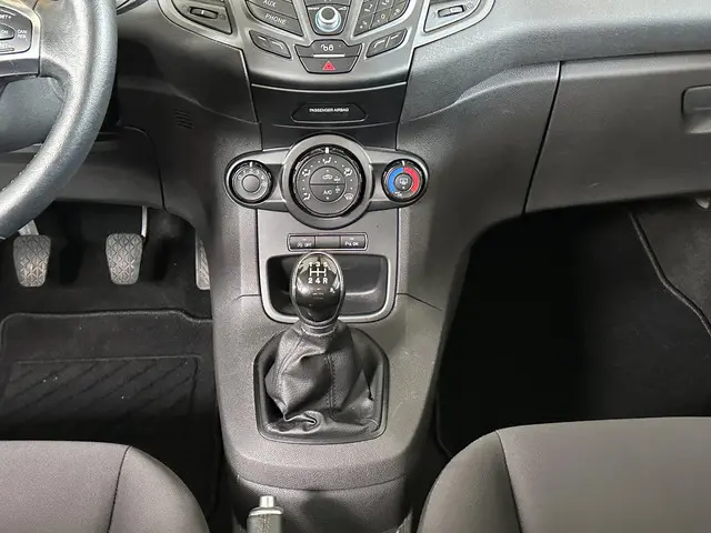 Ford Fiesta 1.0 Style Ultimate 2017 Benzine 13