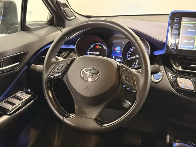 Toyota C-HR 1.8 Hybrid Bi-Tone 2021 Hybride Benzine 13