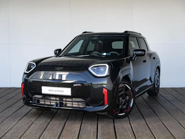 MINI Aceman E JCW XL 2026 Elektrisch 38