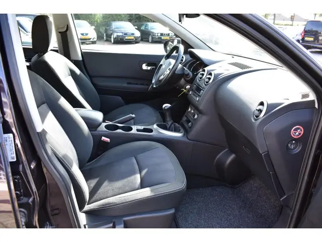 Nissan QASHQAI 1.6 Visia 2013 Benzine 14