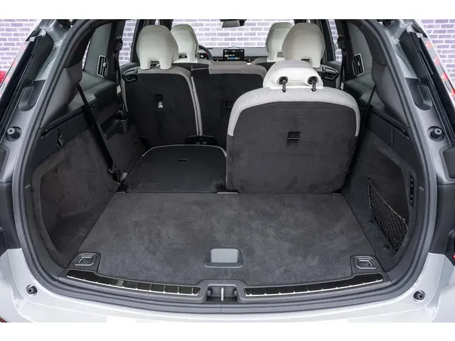 Volvo EX90 Twin Motor Performance Ultra 2025 Elektrisch 40