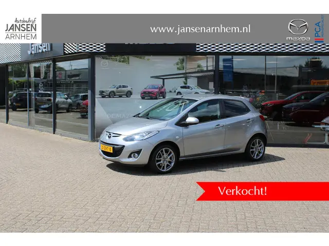 Mazda 2 1.3 Navigator GT 2012 Benzine