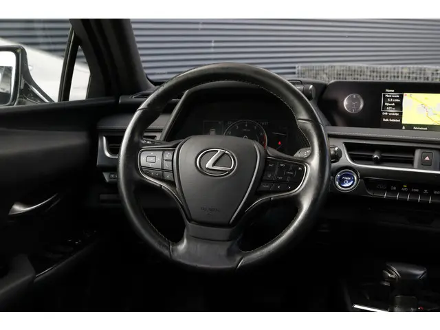 Lexus UX 250h Business Line 2020 Hybride Benzine 23