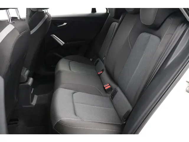 Audi Q2 30 TFSI epic 2020 Benzine 8