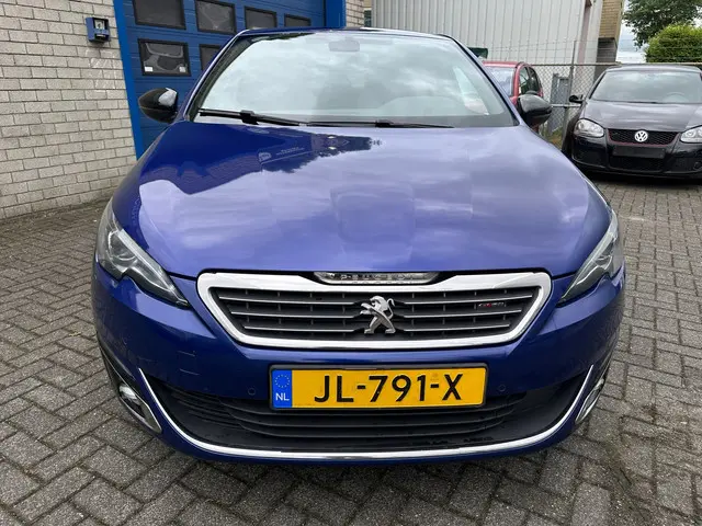 Peugeot 308 1.2 PureTech GT-line 2016 Benzine 3