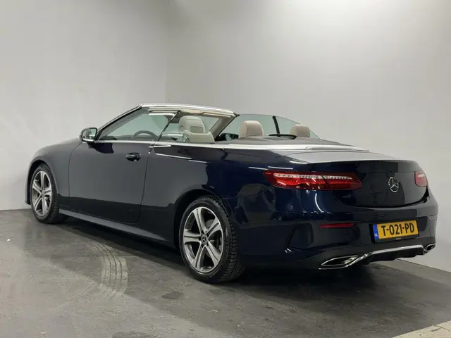 Mercedes-Benz E-Klasse Cabrio 300 AMG LINE 2018 Benzine 6
