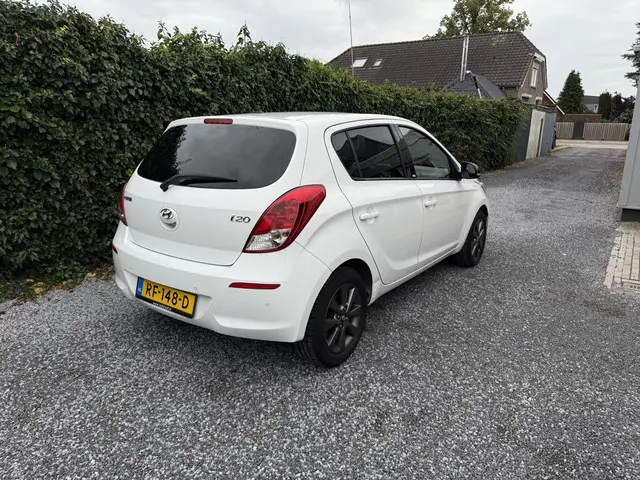 Hyundai i20 1.2i i-Motion 2014 Benzine 3