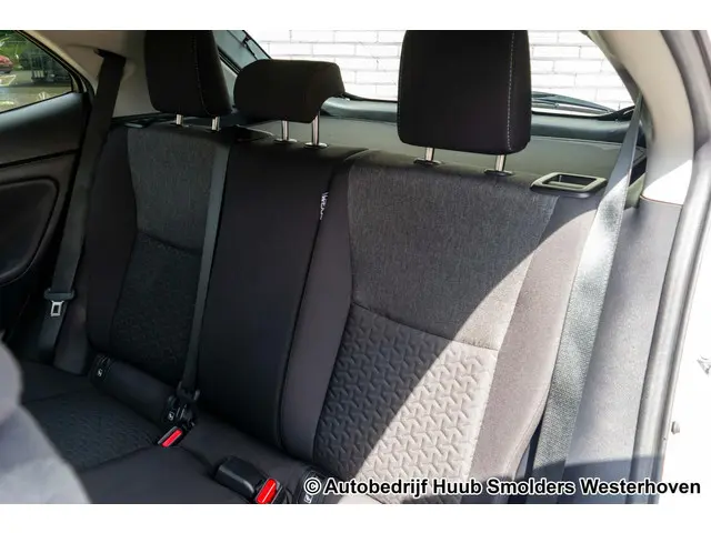 Toyota Yaris Cross 1.5 Hybrid Active 2024 Hybride Benzine 18