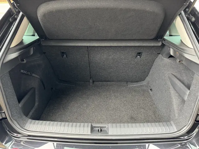 Škoda Kamiq FACELIFT Selection 1.0 TSI 2024 Benzine 8