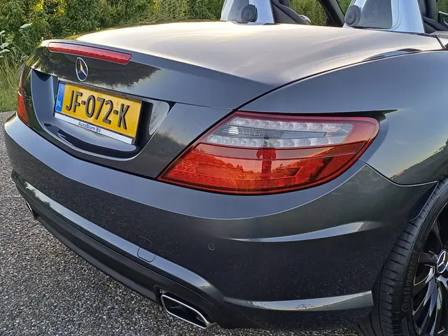 Mercedes-Benz SLK 200 2016 Benzine 19