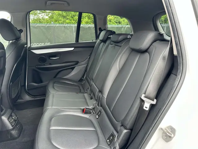 BMW 2 Serie 218 | AUT | LEDER | NAVI | AIRCO 2021 Diesel 11