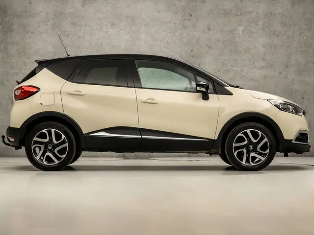 Renault Captur 0.9 TCe Dynamique Sport 2017 Benzine 4