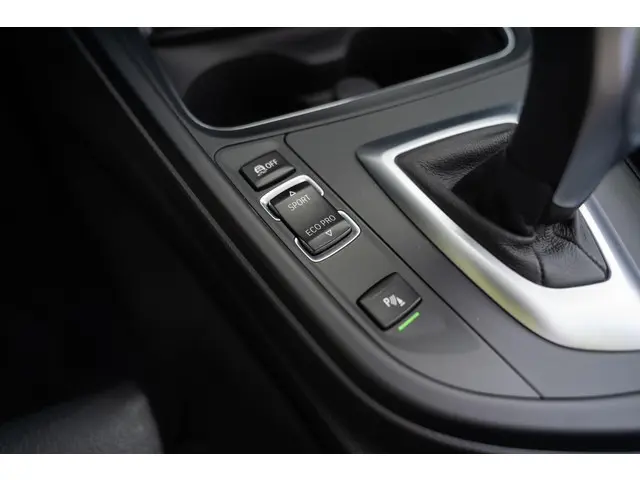 BMW 4 Serie Cabrio Alpina B4 S Bi Turbo 2018 Benzine 35