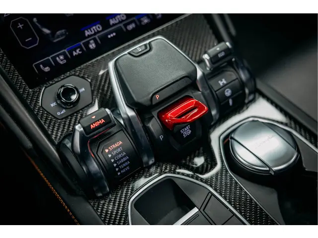 Lamborghini Urus 4.0 V8 Graphite Capsule 2021 Benzine 37