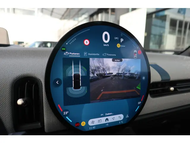 MINI 3-Deurs Cooper C 2025 Benzine 18