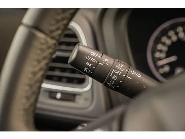 Honda HR-V 1.5i VTEC EXECUTIVE 2018 Benzine 51