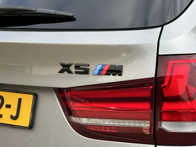 BMW X5 M 575pk 2015 Benzine 18