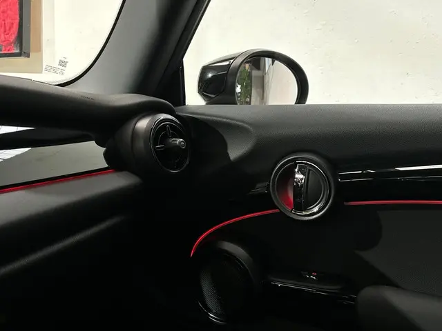 MINI Electric Mini Classic 33 kWh 2021 Elektrisch 32