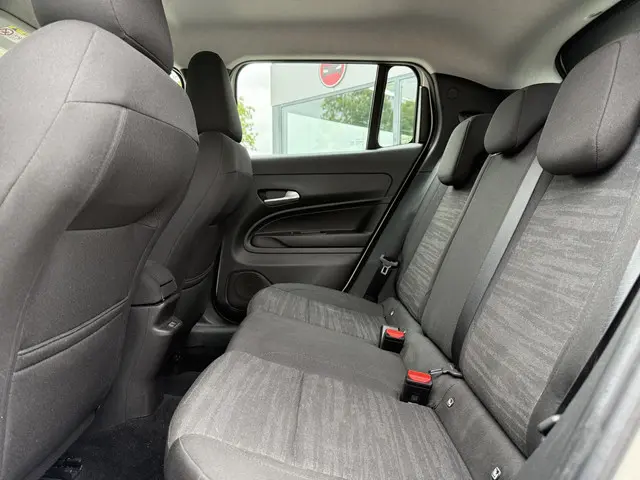 Jeep Avenger Longitude 54 kWh 2024 Elektrisch 16