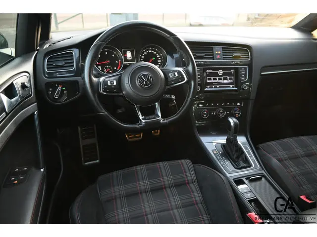 Volkswagen Golf 2.0 TDI GTD 2014 Diesel 4