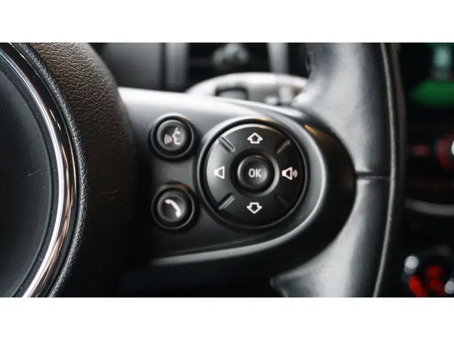 MINI Cooper 1.5 136pk Automaat 5Drs Chili 2018 Benzine 23