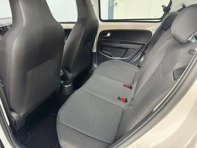 Volkswagen up! 1.0 BMT move up! 2020 Benzine 23