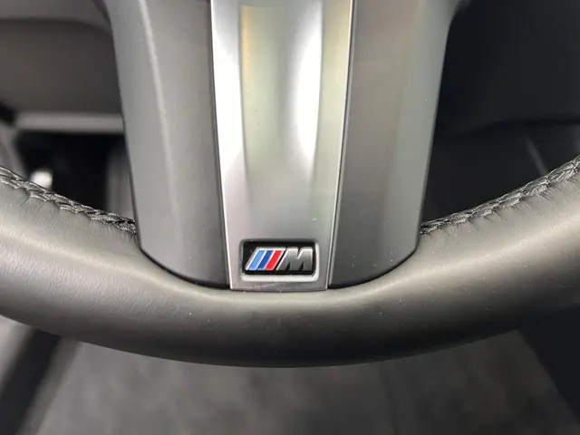 BMW 3 Serie Touring 320e 2024 Hybride Benzine 18