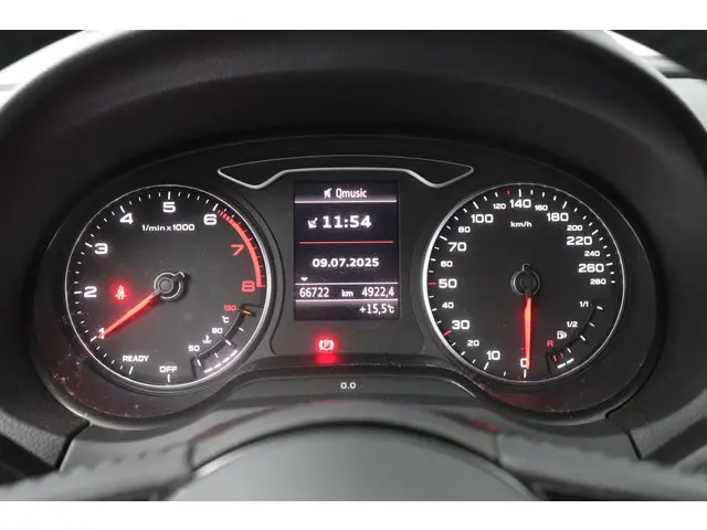 Audi A3 Limousine 30 TFSI Pro Line 2020 Benzine 4