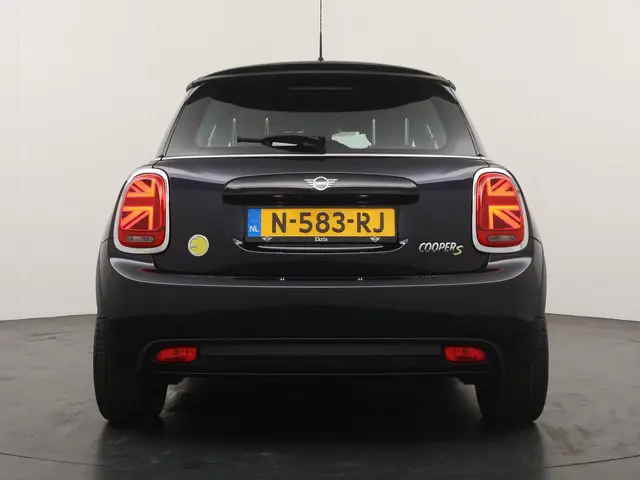 MINI Electric Yours 2021 Elektrisch 10