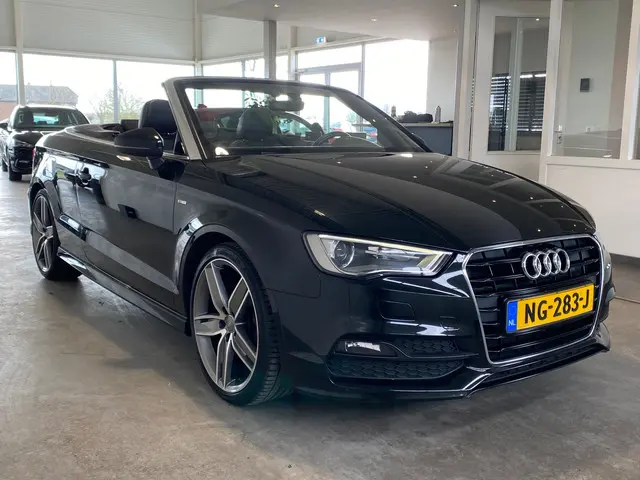 Audi A3 Cabriolet 1.4 TFSI Automaat S-line 2016 Benzine 3