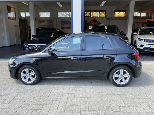 Audi A1 Sportback 2