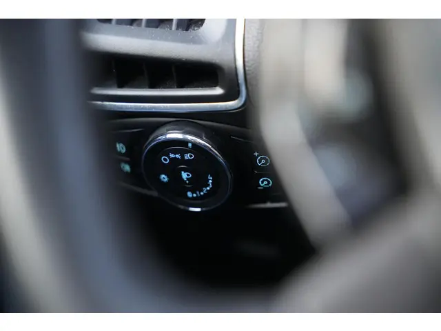 Ford Focus 1.0 EcoBoost Titanium 2013 Benzine 19