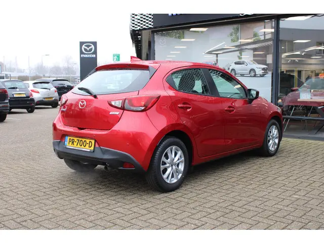 Mazda 2 1.5 Skyactiv-G Dynamic 2017 Benzine 4