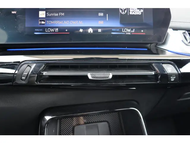 BMW iX1 eDrive20 67 kWh 2025 Elektrisch 17