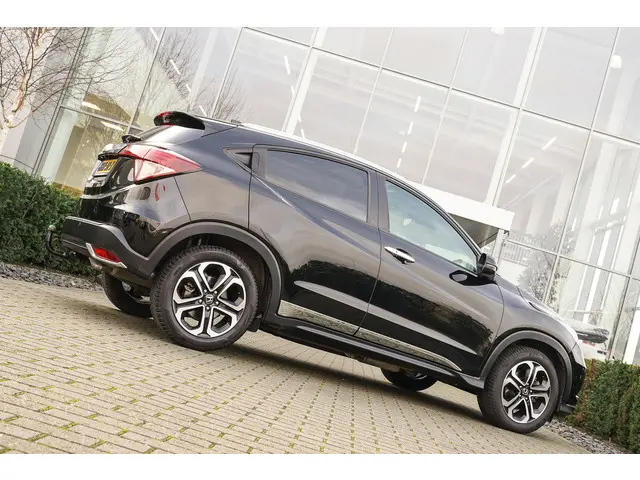 Honda HR-V 1.5i VTEC EXECUTIVE 2018 Benzine 12