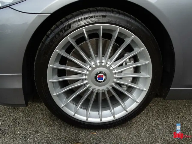 Alpina B5 Biturbo Touring 541pk. 2013 Benzine 32