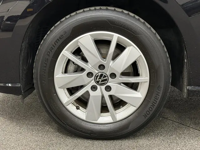 Volkswagen Caddy Cargo Maxi 2.0 TDI Style 2023 Diesel 31