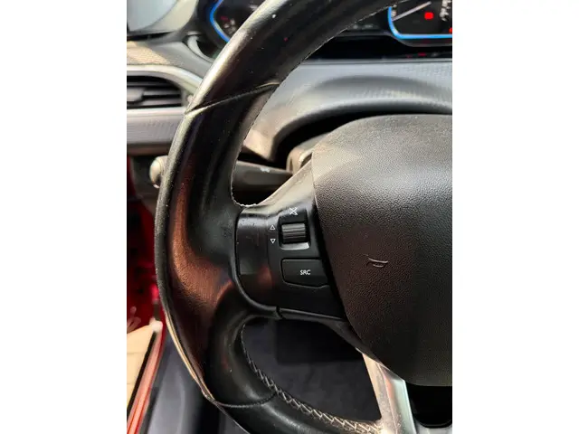 Peugeot 2008 1.2 PureTech Allure 2018 Benzine 35