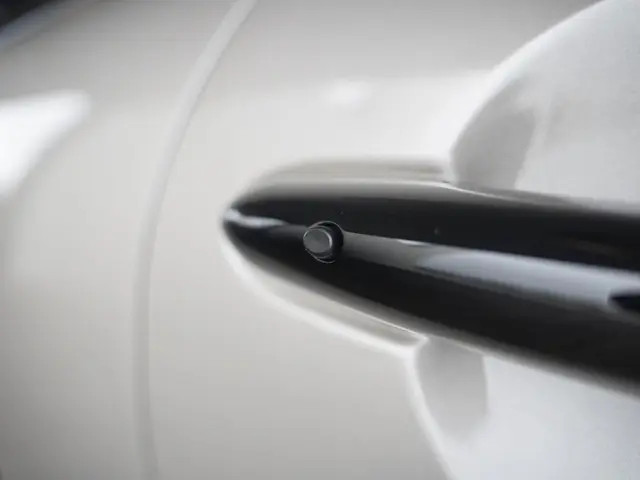 MINI Cooper Cabrio Aut. 2023 Benzine 45