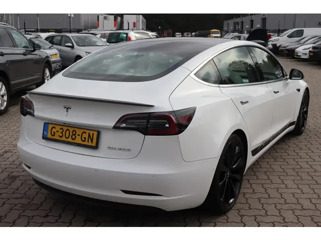 Tesla Model 3 Performance AWD 75 kWh 2019 Elektrisch 7