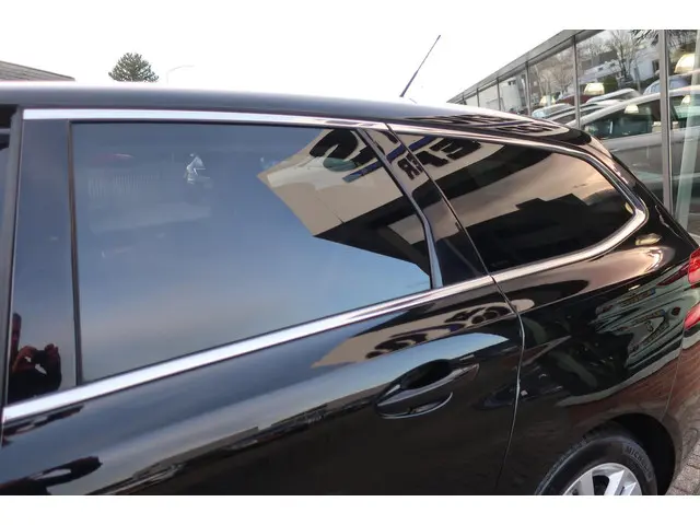 Peugeot 308 SW 1.6 BlueHDI Blue Lease Pack 2015 Diesel 10