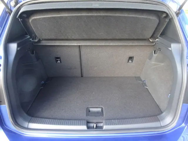 Volkswagen T-Cross 1.0 TSI R-Line 2020 Benzine 24