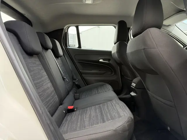 Jeep Avenger Longitude 54 kWh Aut. 2023 Elektrisch 13