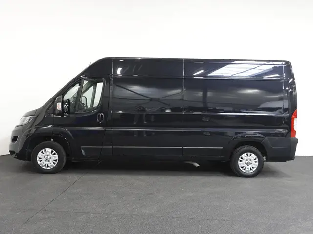 Peugeot Boxer 165PK L3H2 Premium 2021 Diesel 6