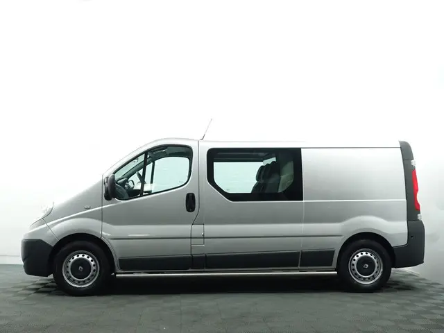 Renault Trafic 2.0 dCi T29 L2 Dynamic- 2012 Diesel 31