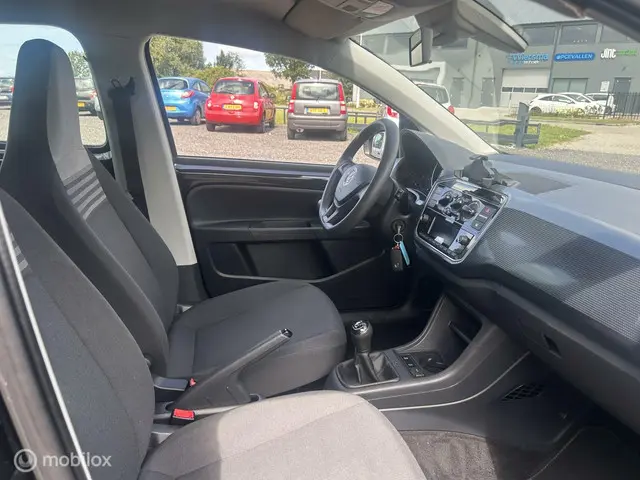 Volkswagen up! 1.0 BMT "AIRCO+EL.PAKKET+5DRS"" 2019 Benzine 4